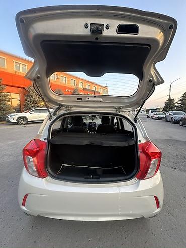 арзан машине: Chevrolet Spark: 2015 г., 1 л, Автомат, Бензин, Хетчбек — 8