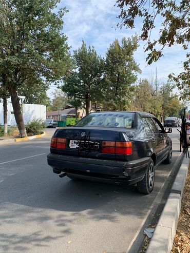 талас венто: Volkswagen Vento: 1993 г., 1.8 л, Автомат, Бензин, Седан