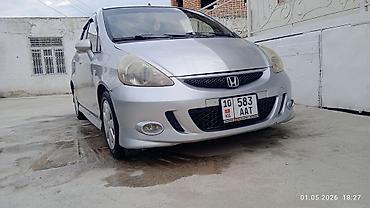 jak авто: Honda Jazz: 2007 г., 1.3 л, Механика, Бензин, Хэтчбэк — 4