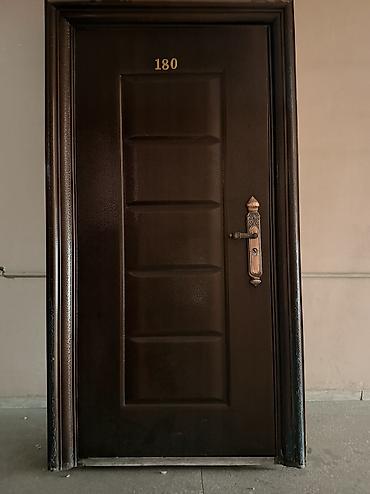 radiator islenmis: Blok üçün İşlənmiş Giriş qapısı Naliçnik ilə, Ünvandan götürmə — 1