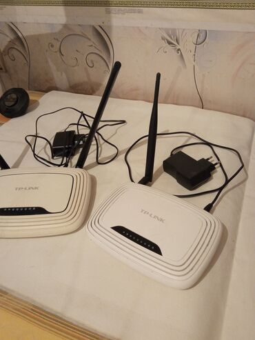 vifi modem: Iki modem satılır, 15 və 10 azn, metroya çatdırılması var, işlənmiş