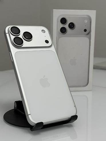IPhone 17 Pro Max, Б/у, 256 ГБ, Белый, Коробка, 100 %