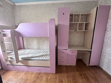 двухъярусные кровати для девочек: Двухъярусная кровать, Б/у