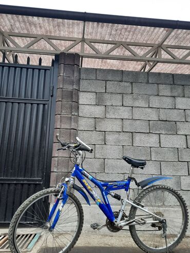 купить велосипед в рассрочку in Кыргызстан | СТУЛЬЯ, ТАБУРЕТЫ: Аренда прокат велосипедов!Для курьеров скоростные велики. Хорошее