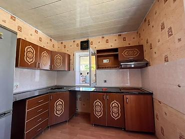 2ci el metbex mebeli: Mətbəx mebeli satılır 300₼. Ölçü 2.90×1.65. Ünvan Müşfiqabad &Rumi — 1