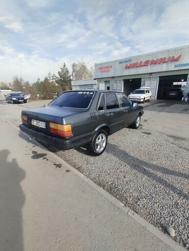 Audi: Audi 80: 1985 г., 1.9 л, Механика, Дизель, Седан