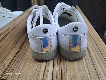 Кроссовки, 39, Tommy Hilfiger, Б/у, цвет - Белый