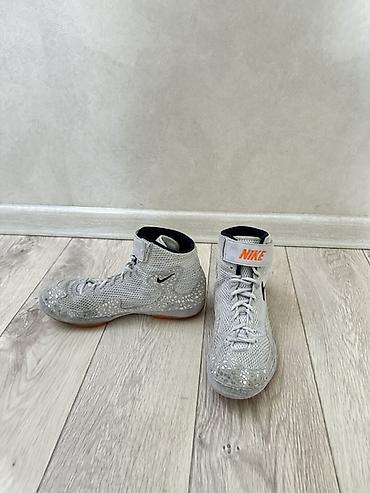 nike machomai 2: Мужские кроссовки, 41, 41.5, 42, Nike, Б/у, цвет - Серый — 2