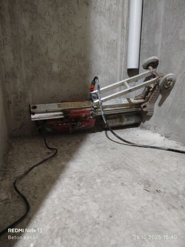 реклама на кружках: Beton kəsmə beton deşmə xidməti Karot - HILTI DD 200 / 350 ilə 25 °