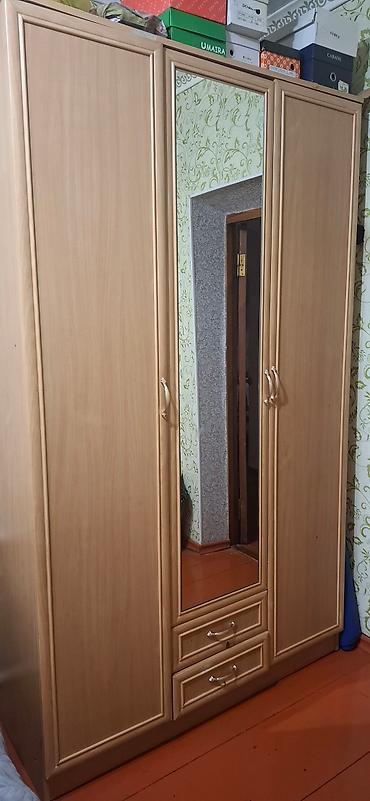 Спальные гарнитуры: Спальный гарнитур, Б/у, Двуспальная кровать, Бесплатная доставка, Платная доставка, Самовывоз, цвет - Бежевый — 2