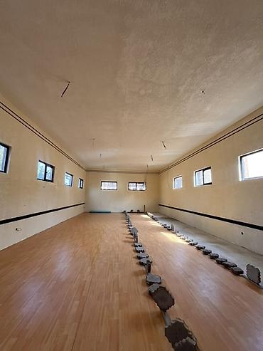 комната культуры бишкек: Сдаю The entire office: 700 м², Другой тип здания, С ремонтом, С отдельным входом — 9