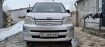 Toyota: Toyota Noah: 2004 г., 2 л, Автомат, Бензин, Минивэн — 5