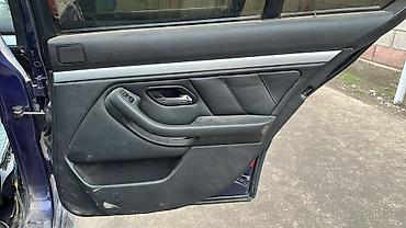 Дверные карты: Дверная карта BMW Оригинал — 1