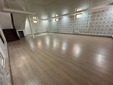 Продажа домов: Дом, 270 м², 8 комнат, Агентство недвижимости — 24