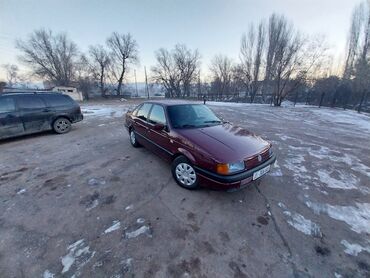 спорт машина: Volkswagen Passat: 1990 г., 1.8 л, Механика, Бензин, Седан