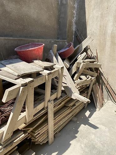 pilləkan ucun cılcıraq: Tikinti üçün taxta materialları və köməkçi ləvazimatlar paketi - — 2