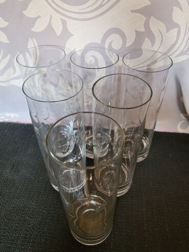 Čaše: Case nove kristal sa gravurom iz 70ih. Case univerzalne,sve na casama na lalafo.rs — 8 Čaše: Case nove kristal sa gravurom iz 70ih. Case univerzalne,sve na casama — 8