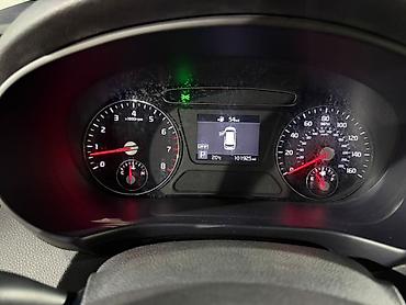 Kia: Kia Sorento: 2018 г., Автомат, Бензин, Кроссовер — 8