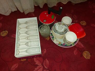 домашние вещи: Отдаю даром посуды