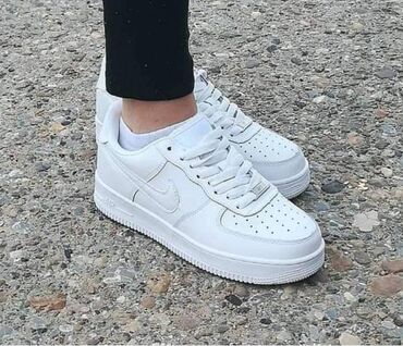 air force 1 buzz: Air force 36 do 46 za samo 3300 din
pb