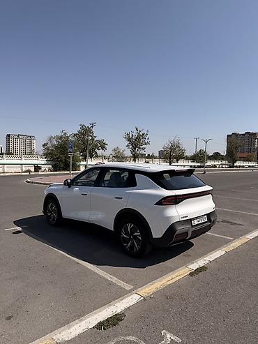 byd e6: Changan Qiyuan Q05: 2026 г., Автомат, Электромобиль, Кроссовер — 4