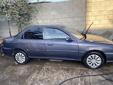 mg zs: Kia Sephia: 2001 г., 1.6 л, Автомат, Бензин, Седан — 4