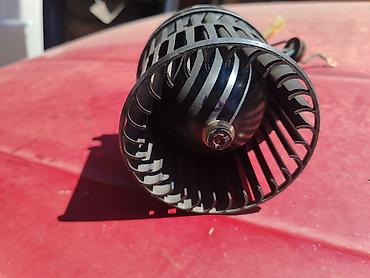 Auto delovi: Ventilator kabine Lada 112,1.5 16v,2004 god. br.3. Polovno, ocuvano — 4