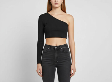 pull and bear koszulka tupac: PrettyLittleThing, Топ жіночий, розмір S