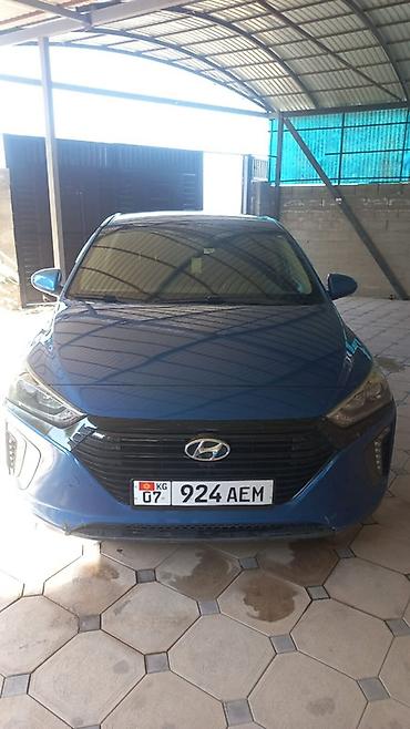 roewe ei6: Hyundai Ioniq: 2017 г., 1.6 л, Автомат, Гибрид, Лифтбек — 1