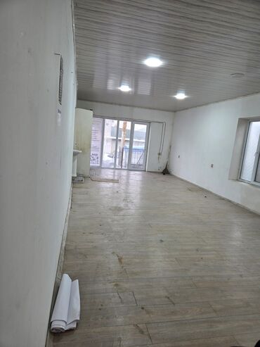 Digər daşınmaz kommersiya əmlakı icarəsi: İcarəyə verilir. Binə Sovxoz Binə qəsəbəsi Sovxoz / Ülvinin yanı Ülvi — 9