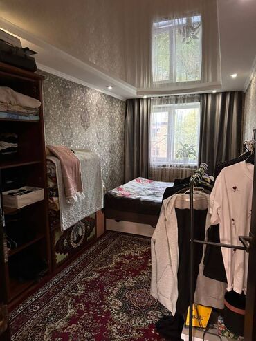 кв в караколе: 2 бөлмө, 44 кв. м, Хрущевка, 4 кабат, Косметикалык ремонт