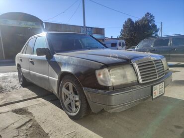 Mercedes-Benz: Mercedes-Benz E-Class: 1989 г., 2.3 л, Механика, Бензин, Седан