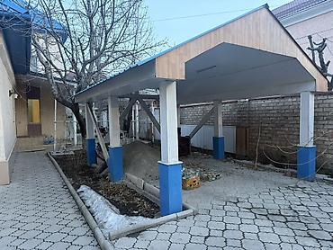 Продажа коттеджей и домов: Продается частный дом 2 этажа, площадь дома и подсобных помещений — 3