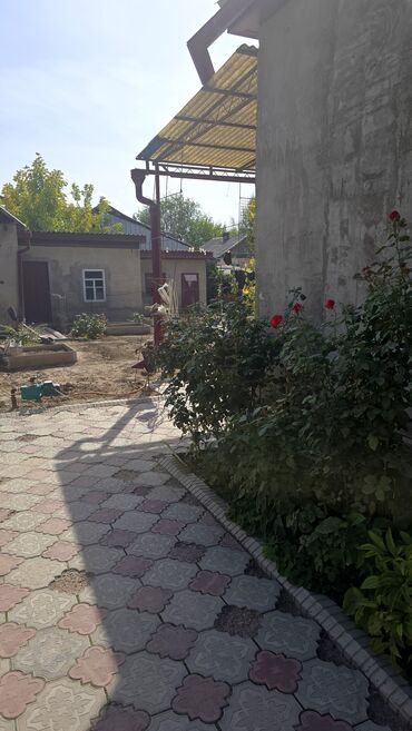 Продажа домов: Дом, 120 м², 5 комнат, Собственник, Старый ремонт at lalafo.kg — 7 Продажа домов: Дом, 120 м², 5 комнат, Собственник, Старый ремонт — 7