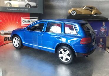 Avtomobil modelləri: 2004 il, 1:24, Dəmir, Ödənişli çatdırılma — 14