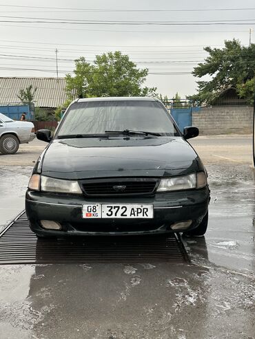 Daewoo: Daewoo Nexia: 2001 г., 1.5 л, Механика, Бензин, Седан