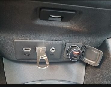 Chevrolet: Chevrolet Malibu: 1.5 l | 2019 il 119000 km Sedan — 16