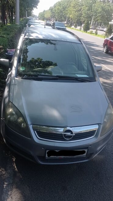 некст 2: Opel Zafira: 2005 г., 2.2 л, Автомат, Бензин, Вэн/Минивэн