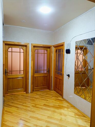 Köhnə tikili: Bakı, Köhnə Günəşli, 3 otaqlı, Köhnə tikili, m. Əhmədli, 70 kv. m — 2