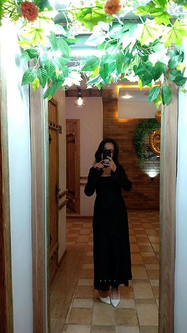 ziyafət geyimi: Qara uzun don - Rəng: saf qara - Model: maxi uzunluqda, yüngül açıq — 2