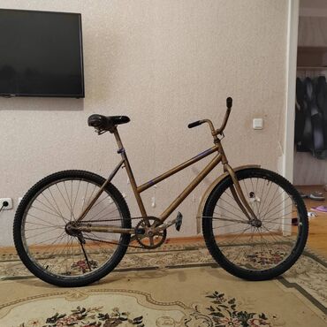 kross evado 1: İşlənmiş Şose velosipedi Trek, 26", Ünvandan götürmə