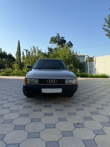 бу запчасти на шевроле кобальт: Audi 80: 1990 г., 1.8 л, Механика, Бензин, Седан