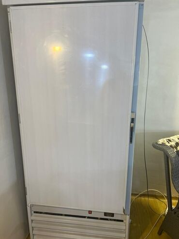 Soyuducu kameralar: Sənaye tipli şkaf tipli soyuducu/kamera - Dikey tip, tək qapılı -da lalafo.az — 6 Soyuducu kameralar: Sənaye tipli şkaf tipli soyuducu/kamera - Dikey tip, tək qapılı — 6