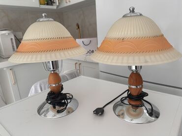 stolüstü tennis: Stol lampaları