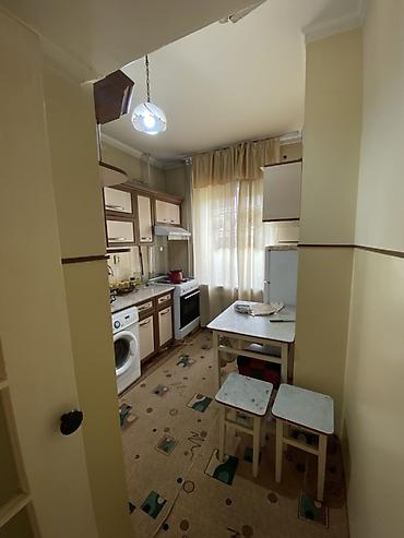 сутосный квартира: 1 комната, 63 м², 105 серия, 3 этаж, Косметический ремонт — 5