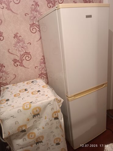 холодильник ларь: Муздаткыч Avest, Үч камералуу