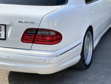 кондиционер спринтер: Mercedes-Benz E-Class: 2001 г., 5.4 л, Автомат, Бензин, Седан