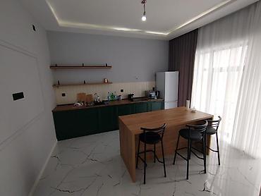 Günlük kirayə evlər: 200 kv. m, 3 otaqlı — 21