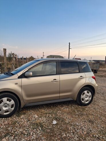 запчасти на опель зафира а: Toyota ist: 2003 г., 1.5 л, Автомат, Бензин