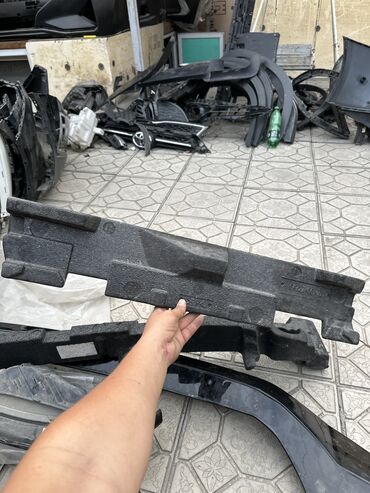 запчасти на тойота камри 50: Обшивка пенопласт багажа камри 70 75